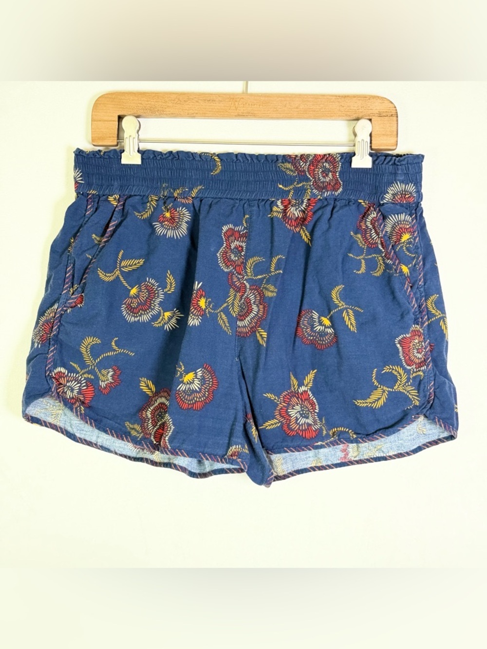 Madewell x Warm Women’s Floral Pull On Shorts Blue Linen Blend Boho Cottage Sz M - Picture 2 of 9